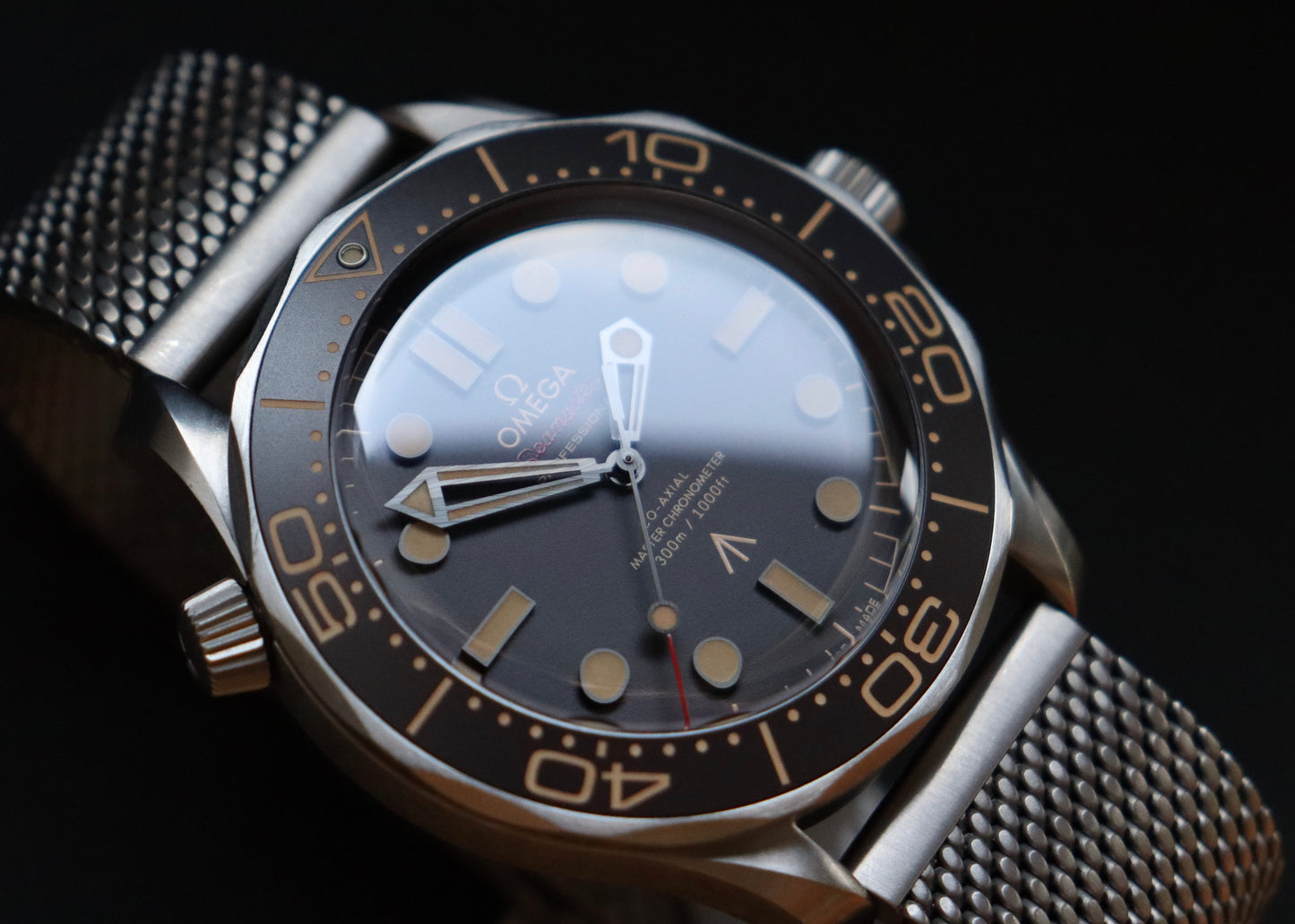 Seamaster 300m Professional 42mm | James Bond 007, Titanium, Co-Axial Automatic
