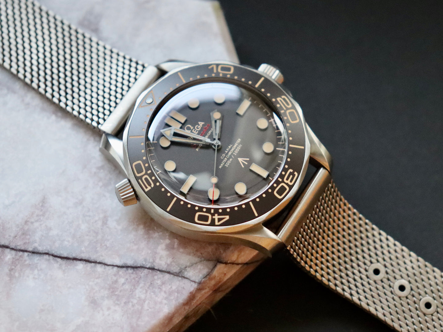 Seamaster 300m Professional 42mm | James Bond 007, Titanium, Co-Axial Automatic