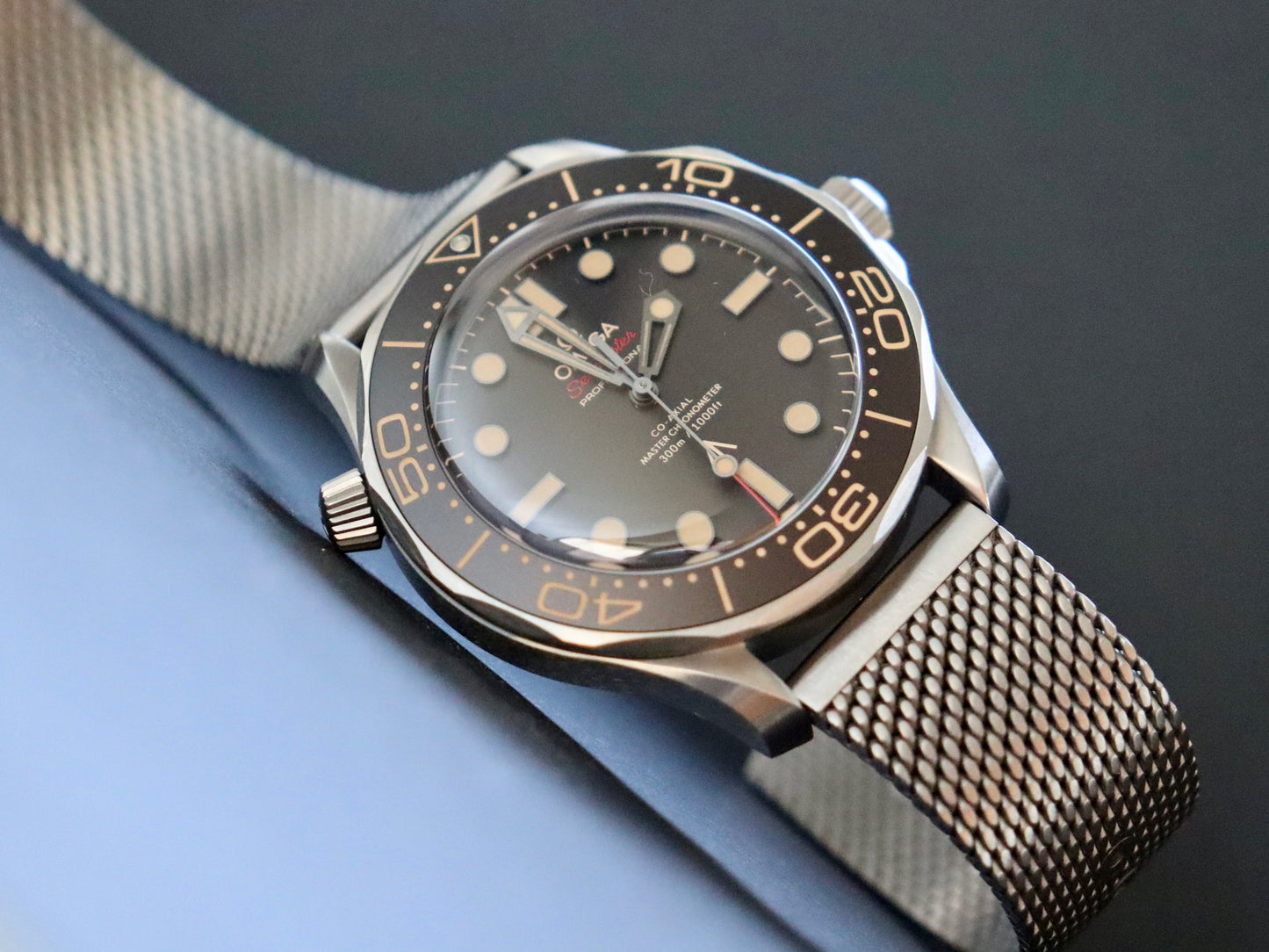 Seamaster 300m Professional 42mm | James Bond 007, Titanium, Co-Axial Automatic