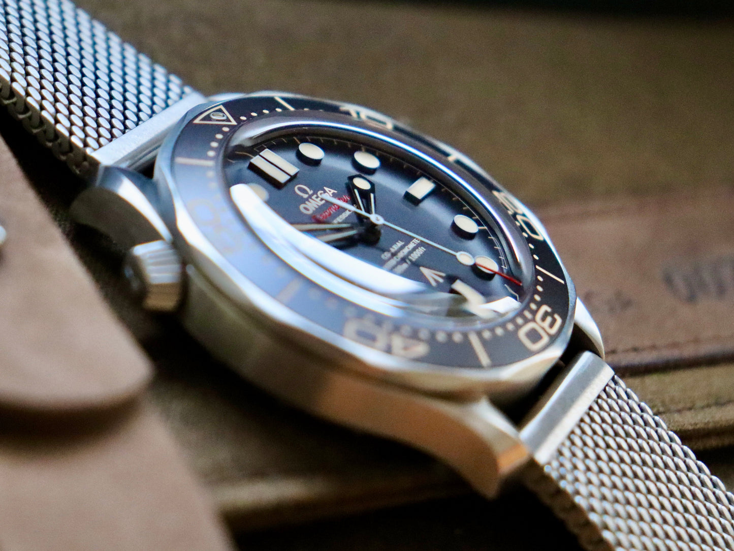 Seamaster 300m Professional 42mm | James Bond 007, Titanium, Co-Axial Automatic