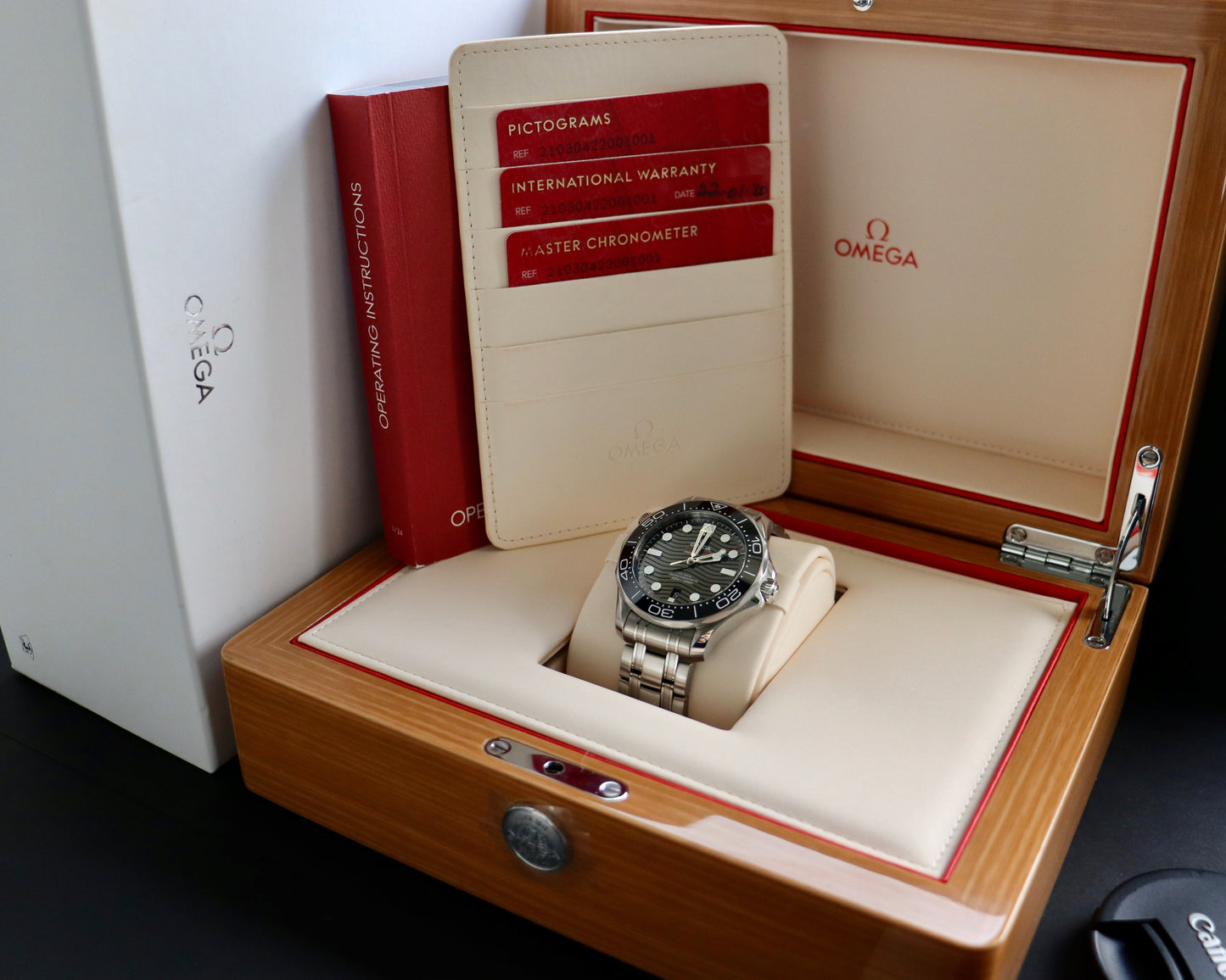 Seamaster Diver 300m 42mm | Full Set, Co-Axial Automatic, Ceramic