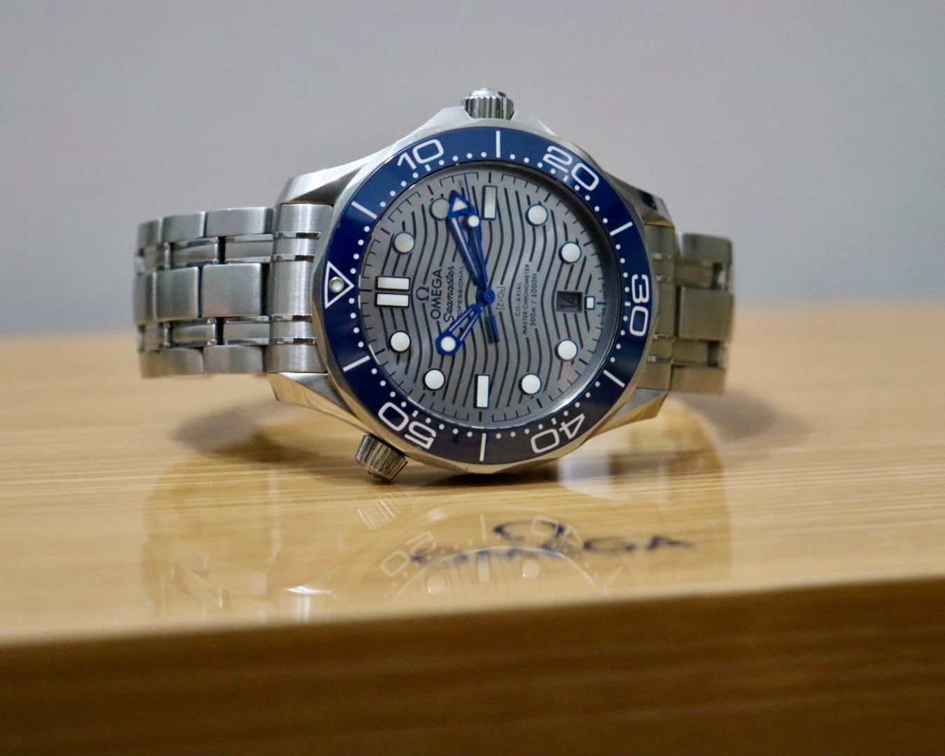 vinny francis watches youtube omegaSeamaster Diver 300m 42mm | Blue/Grey, Co-Axial METAS Automatic, Ceramic